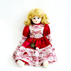 Фарфоровая кукла. Susan. Тайланд. 1989 г.