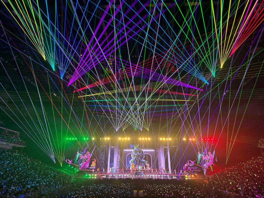 LASER BAR — RGB Laser 120 Вт DMX512 IP20