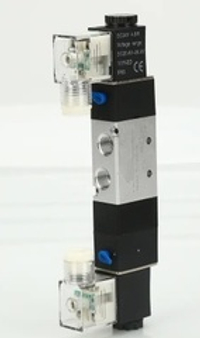 Пневмоклапан электрический  4V230C-08 5/3