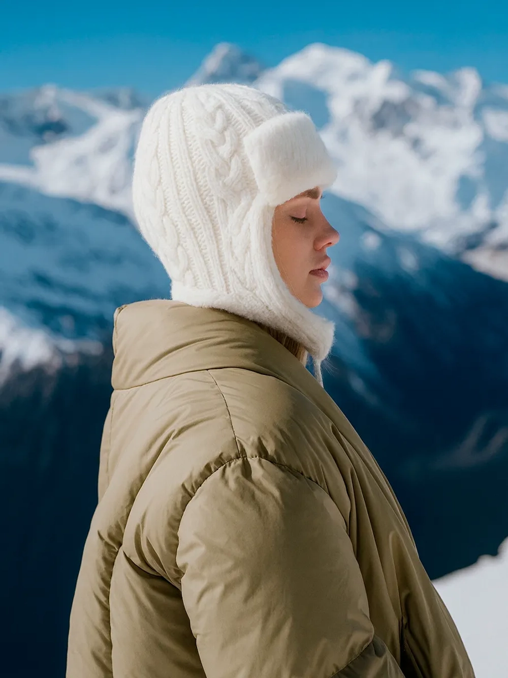 Шапка ушанка теплая вязаная зимняя с мехом