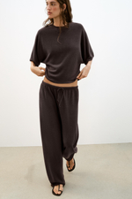 БРЮКИ WIDE LEG ИЗ ТКАНИ В ДЕРЕВЕНСКОМ СТИЛЕ — ZARA