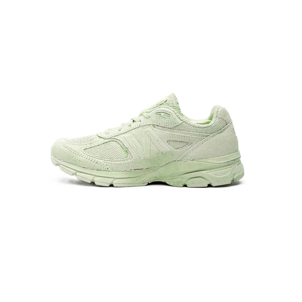 Гипсовая фигура New Balance 990v4 by Nikita Trik "Green"