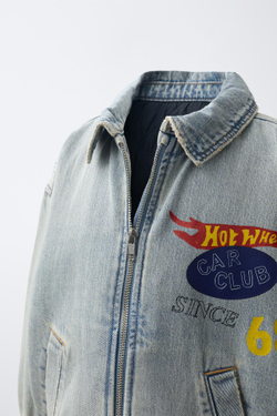 ZARA ДЖИНСОВАЯ КУРТКА HOT WHEELS©, ГОЛУБОЙ