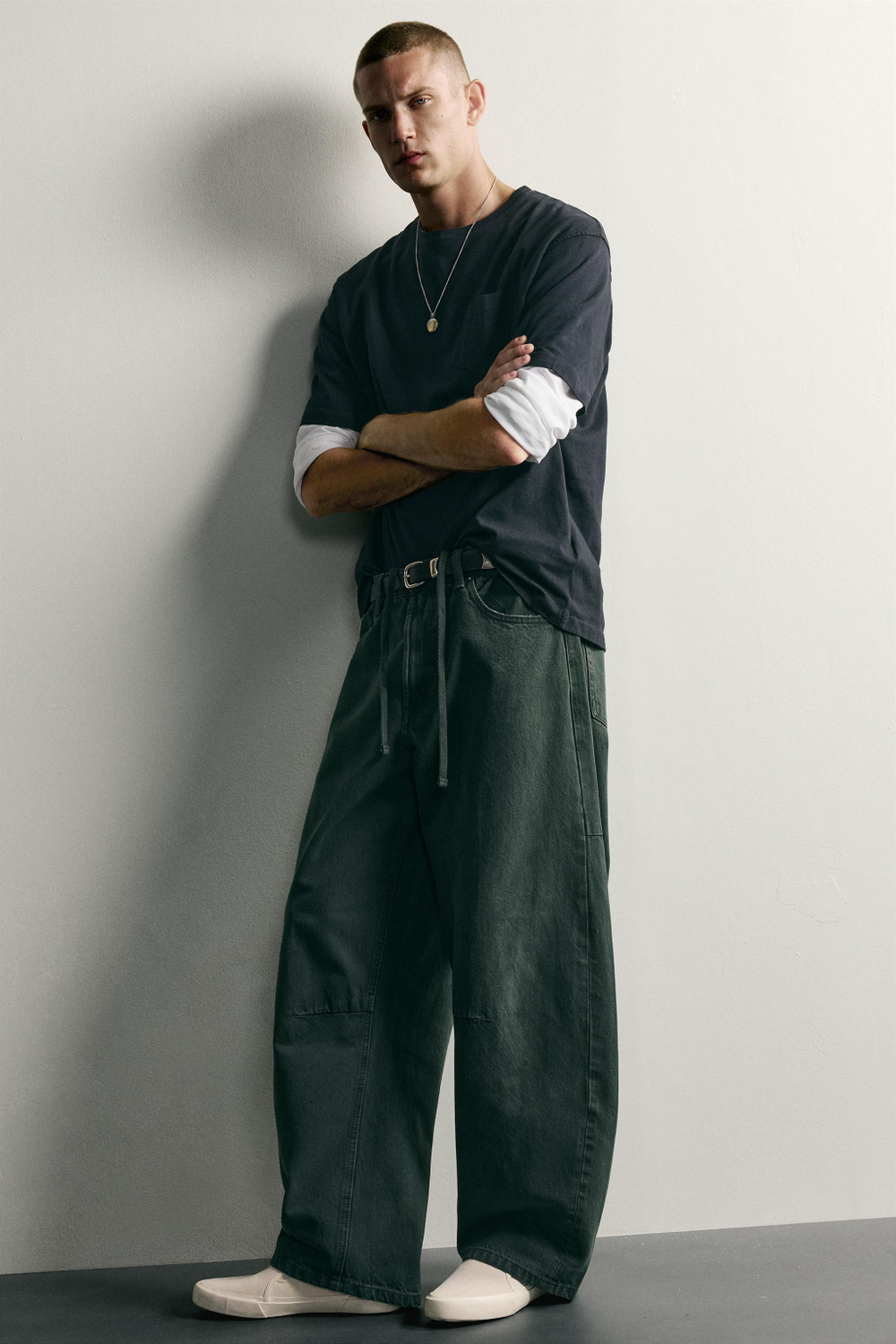 БРЮКИ BARREL FIT НА КУЛИСКЕ — ZARA