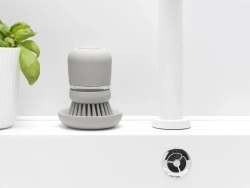 Brabantia Щетка с дозатором для жидкости EAN 8710755302824