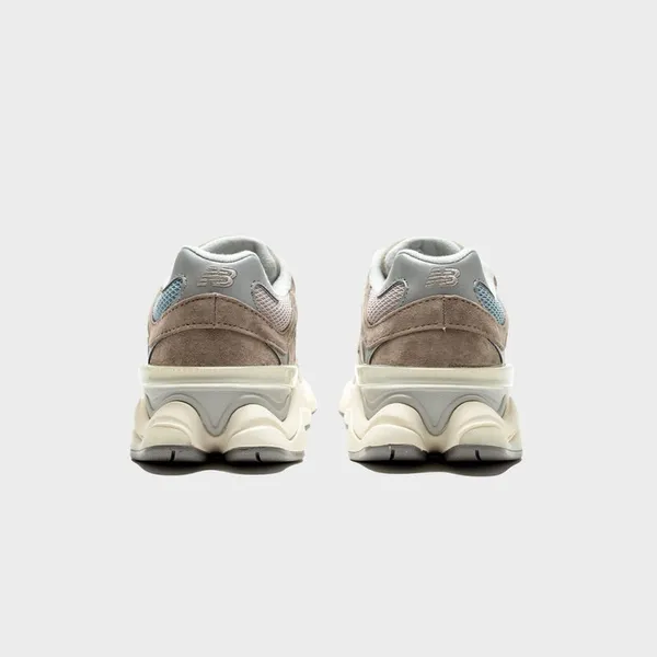 Кроссовки женские NEW BALANCE 9060