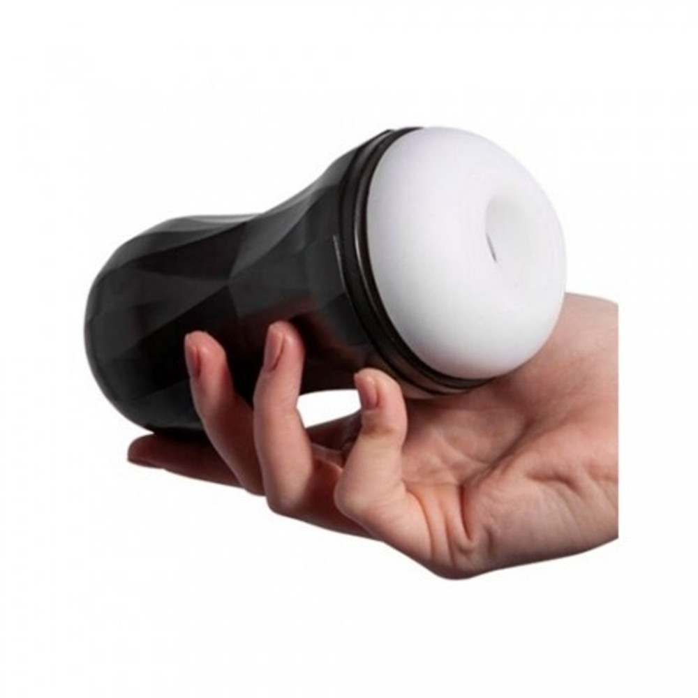 Многоразовый стимулятор Strong TENGA Air-Tech Squeeze