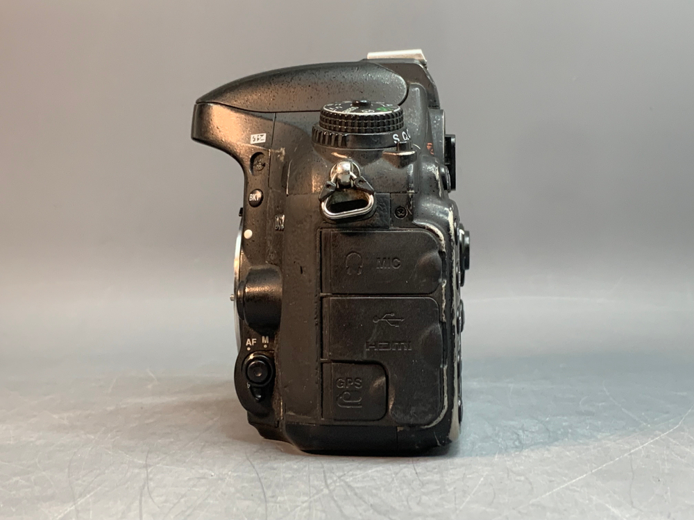 Nikon D600 149.659 Кадров , не работает вспышка