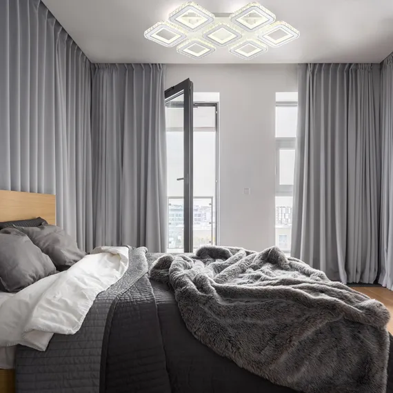 Потолочная люстра Avolon 10261/7LED Escada