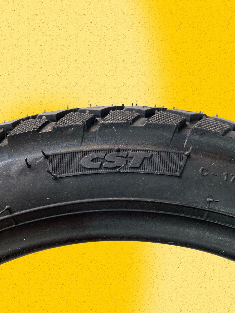 Покрышка CST 60/100-10 (14x2.50) для электровелосипеда WHITE SIBERIA ZVER