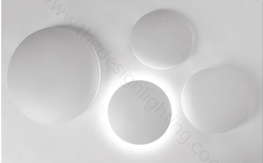 Wall design lamp Puck by Vibia (3 lampshade )