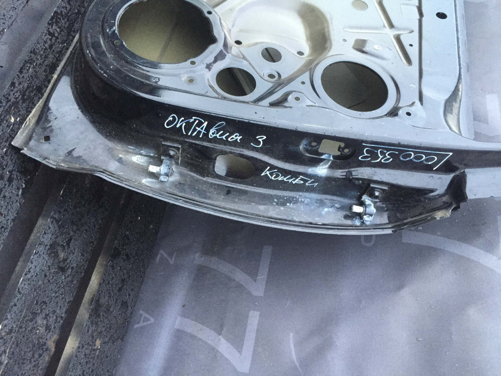 дверь задняя левая Универсал Skoda Octavia 3 (A7) 13-20 Б/У Оригинал 5E9833311