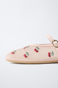 ZARA БАЛЕТКИ С ВЫШИВКОЙ ВИШНИ, РОЗОВЫЙ