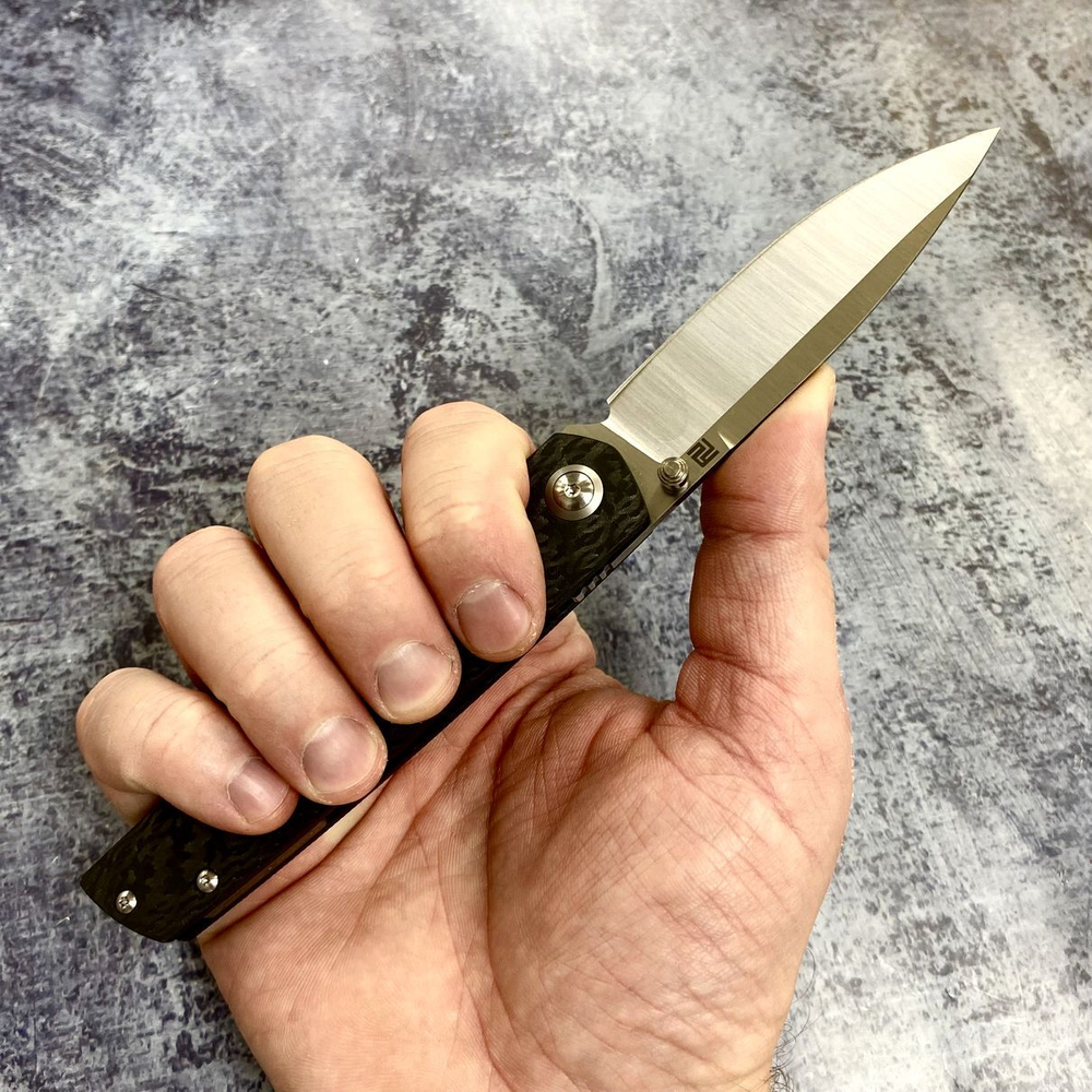 Складной нож  ARTISAN CUTLERY 1849P-CF SIRIUS, сталь AR-RPM9, рукоять Карбон