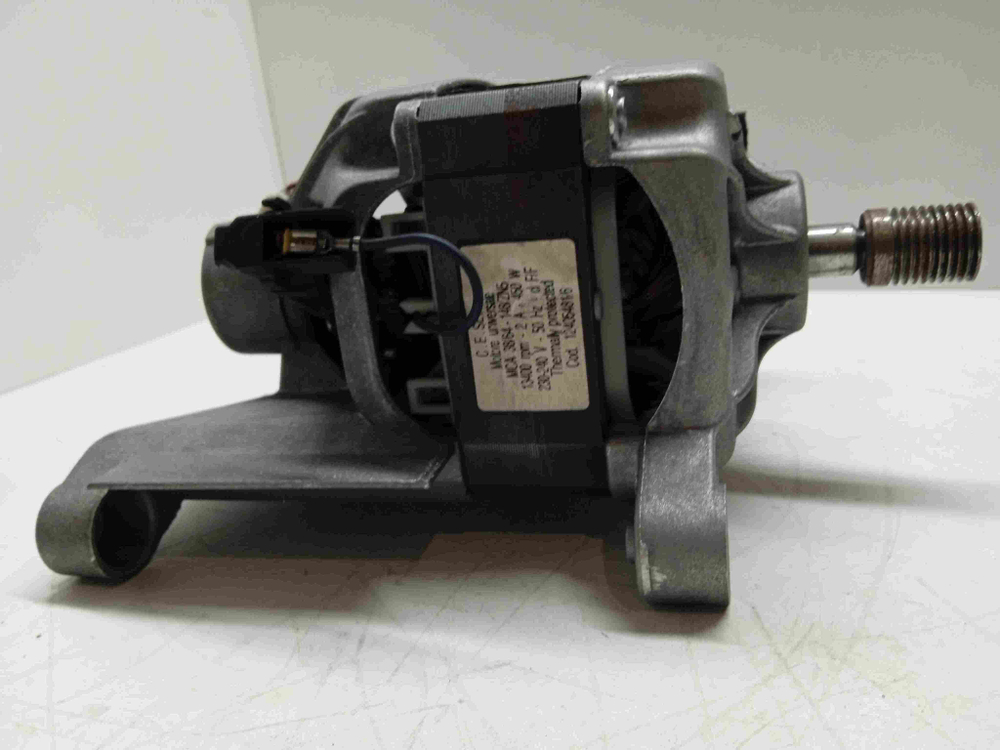 ZWO3104 кт273 Двигатель 8 контактов стиральной машины Zanussi ZWO3104 б/у