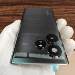 Задняя крышка для Realme GT 6 Original (заднее стекло) цвет: Серебристый / Зеркальный серебряный