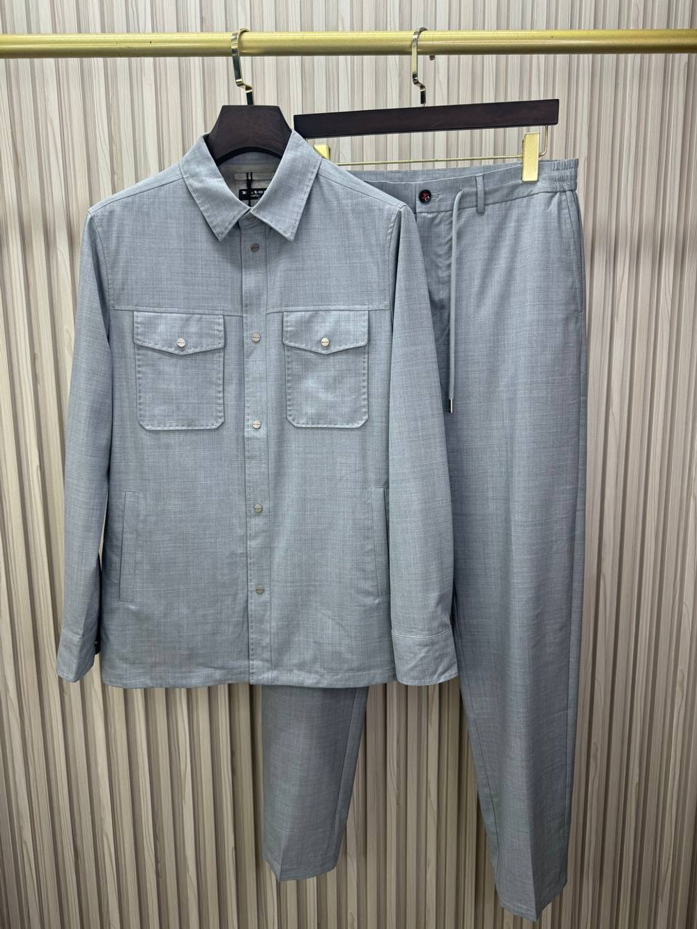 Прогулочный костюм Kiton