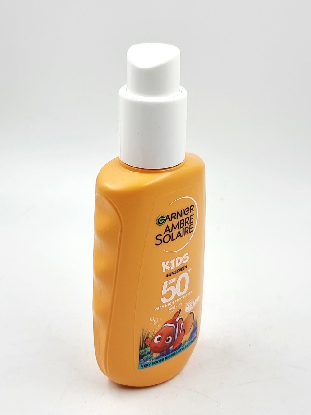 Garnier Ambre Solaire Nemo солнцезащитный спрей для детей SPF 50+, с соком алоэ и витамином Е, 150 мл (Франция)