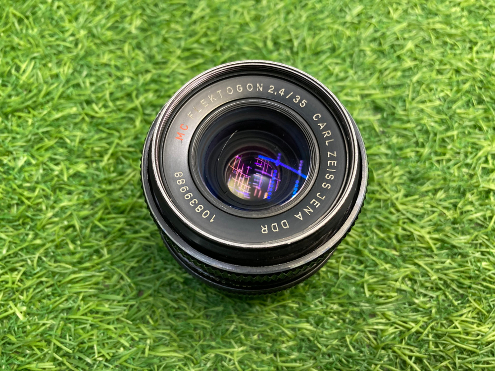 Carl Zeiss Jena DDR Flektogon 35mm 2.4 MC