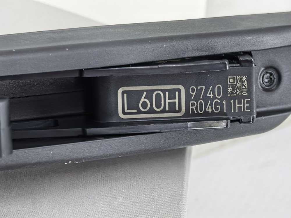 Комплект щеток стеклоочистителя BMW 61610039697