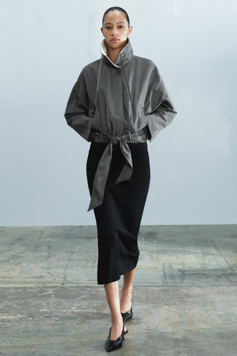 УКОРОЧЕННАЯ КУРТКА С ПОЯСОМ — ZW COLLECTION — ZARA