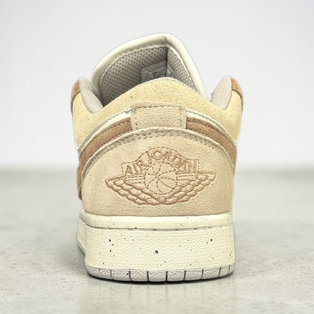 Nike Air Jordan 1 Low • Legend Light Brown
