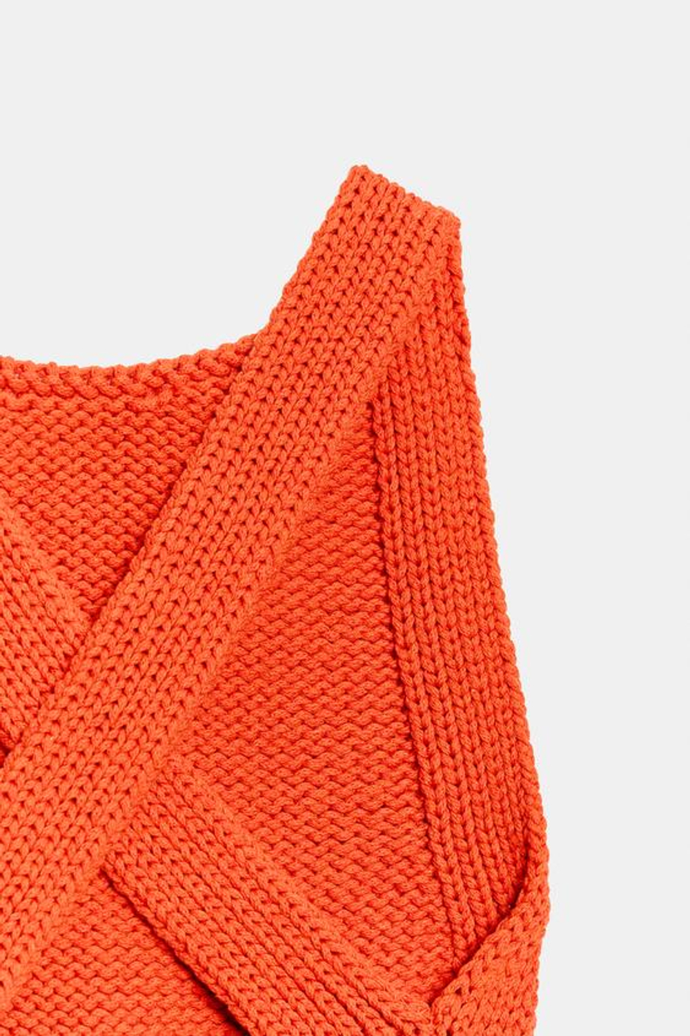 Трикотажный топ с перекрещивающимся вырезом на спине - ZARA