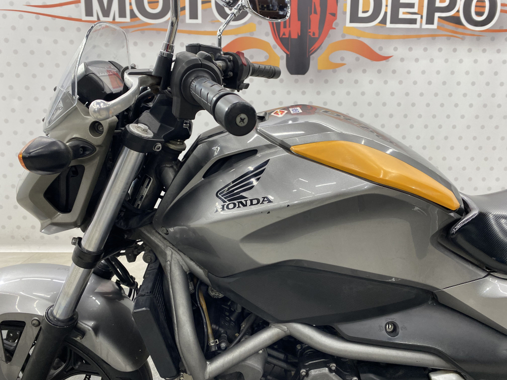 Honda NC700S , 2012