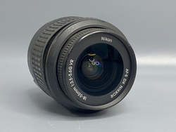 Nikon 18–55mm f/3.5–5.6G — отходит резинка