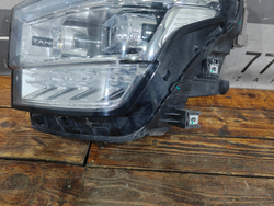 Фара левая LED Tank 500 21-нв Б/У Оригинал 4121104XKV3AA