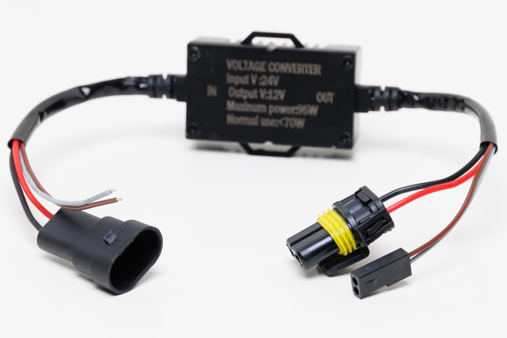 Преобразователь напряжения, с 24V на 12V для светодиодных линз.