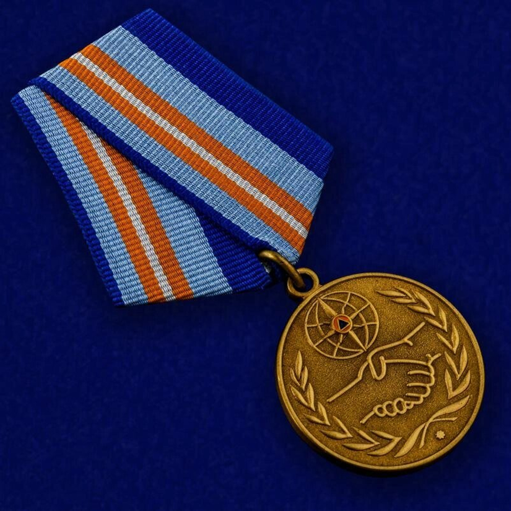 Медаль "За содружество во имя спасения" Учреждение: 18.07.2005 №309(259)