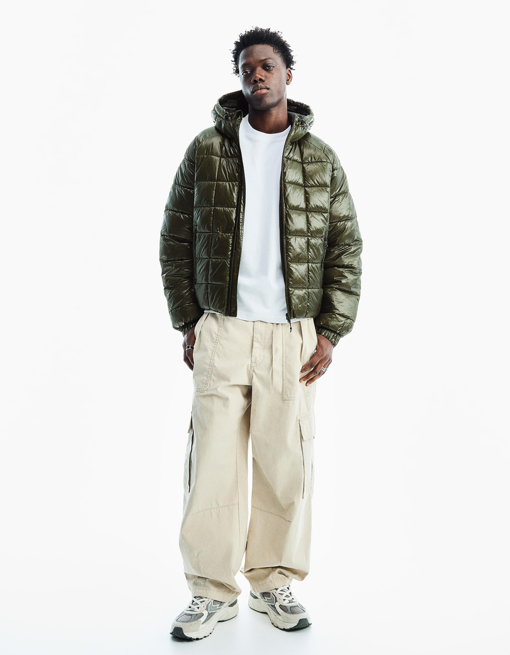 Мужская стёганая куртка grid с капюшоном - BERSHKA