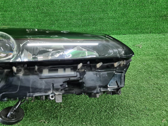 Фара правая Lexus NX 1 (2014-2017) LED