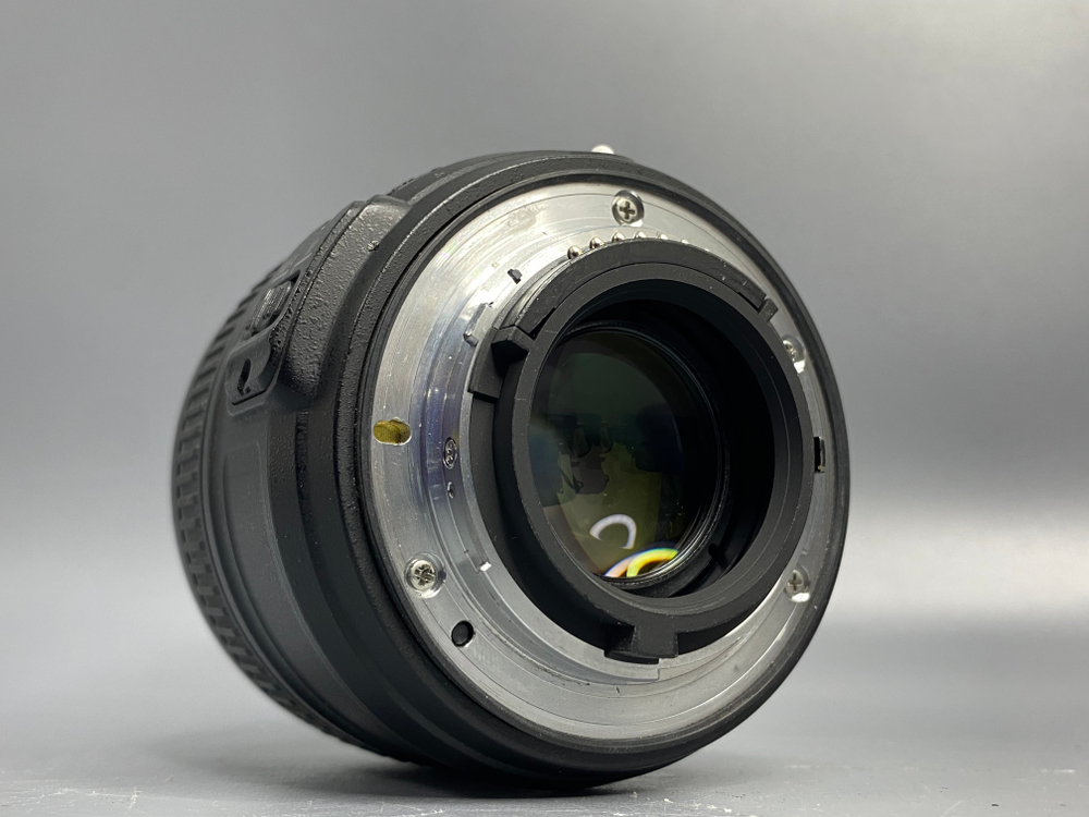 Nikon 50mm 1.8G Сломана диафрагма