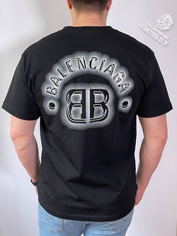 Футболка Balenciaga