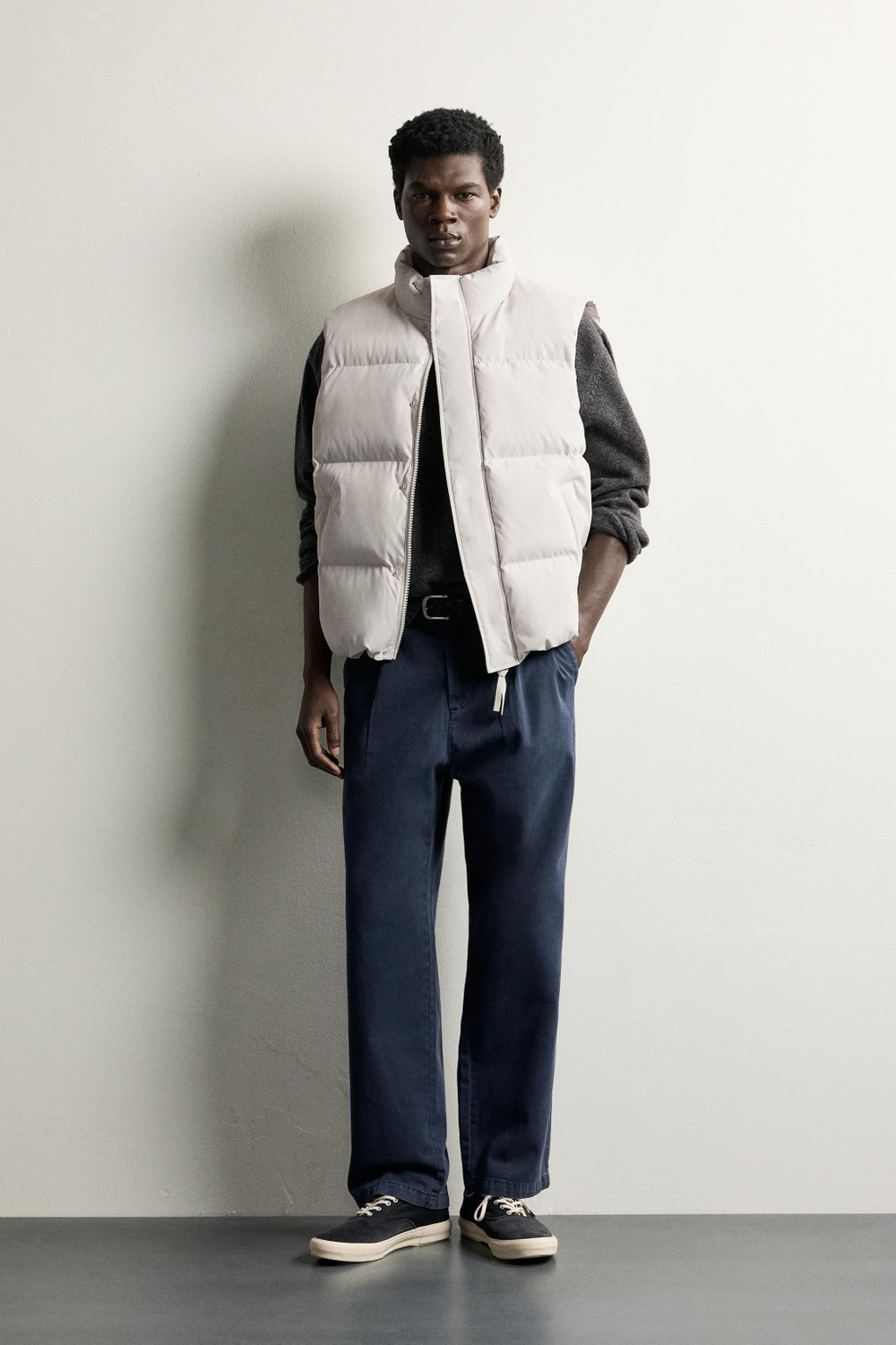 СТЕГАНЫЙ ЖИЛЕТ REGULAR FIT — ZARA
