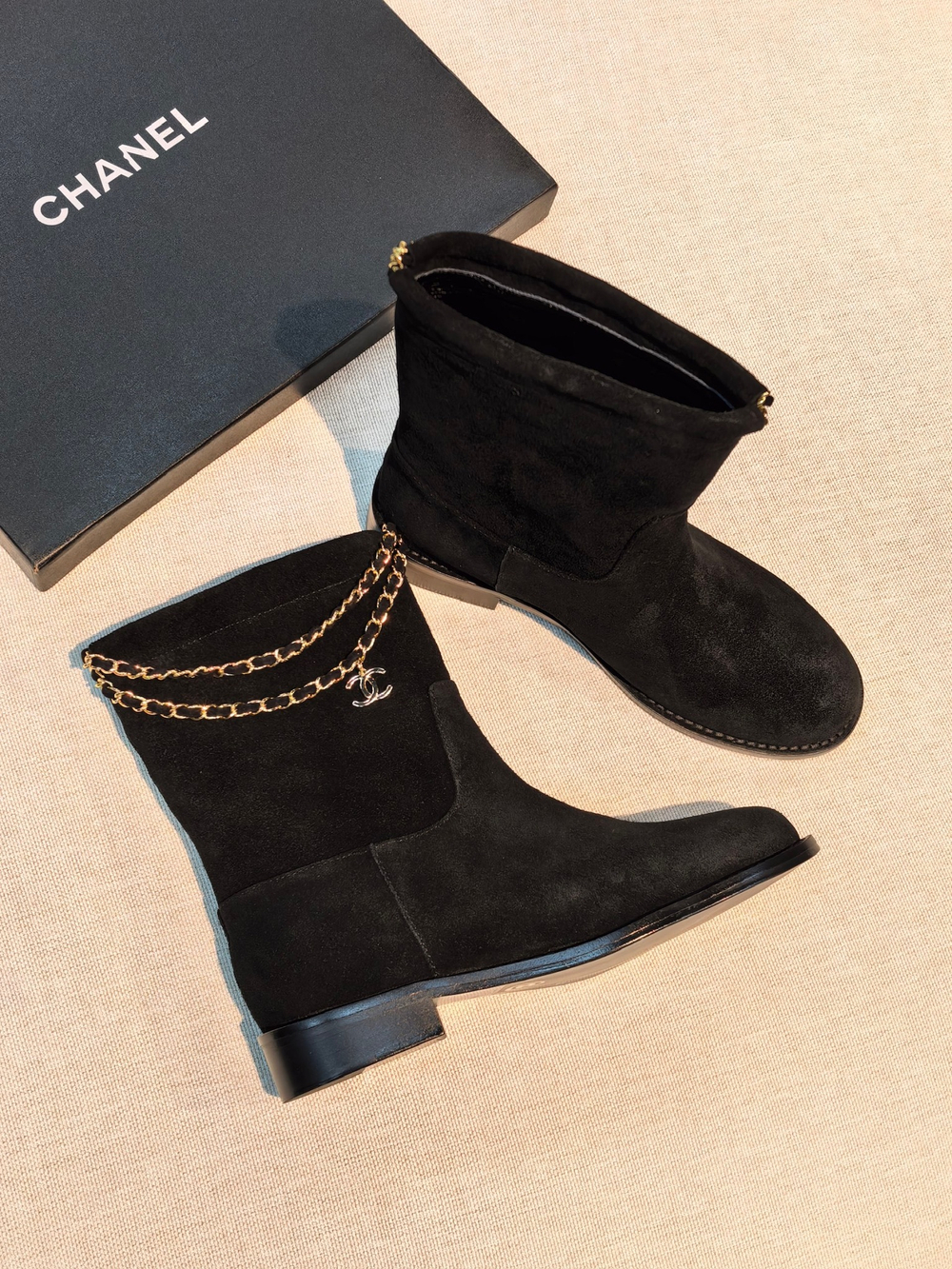Ботинки Chanel