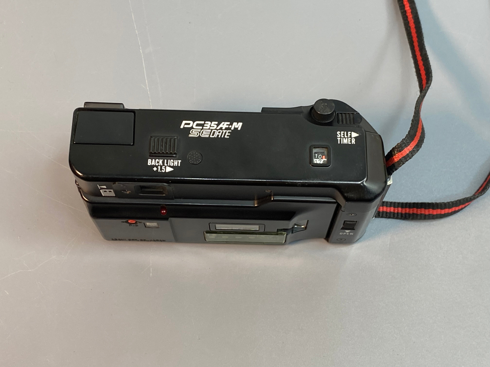 Pentax PC35AF Date не работает вспышка