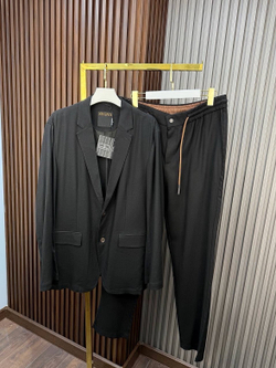 Костюм Ermenegildo Zegna
