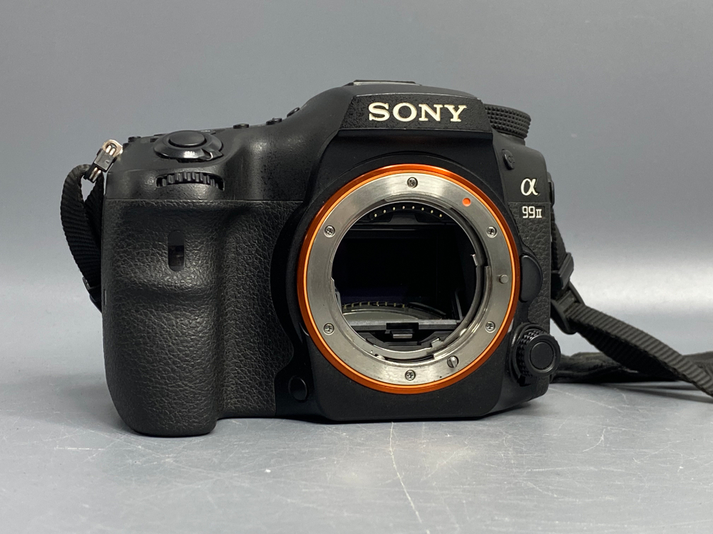 Sony A99 Mark II 32.700 Кадров