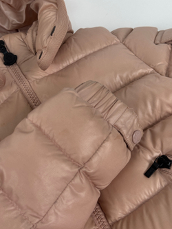 Пуховик Moncler