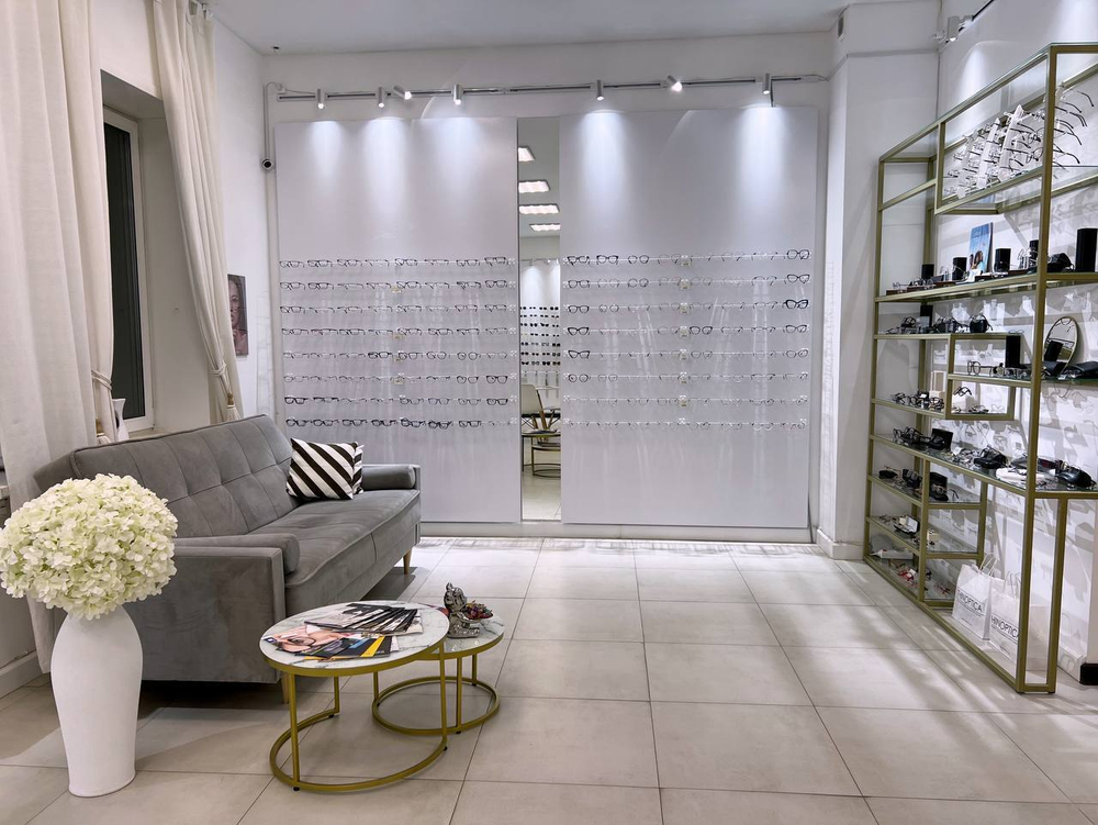САЛОН THINOPTICA
