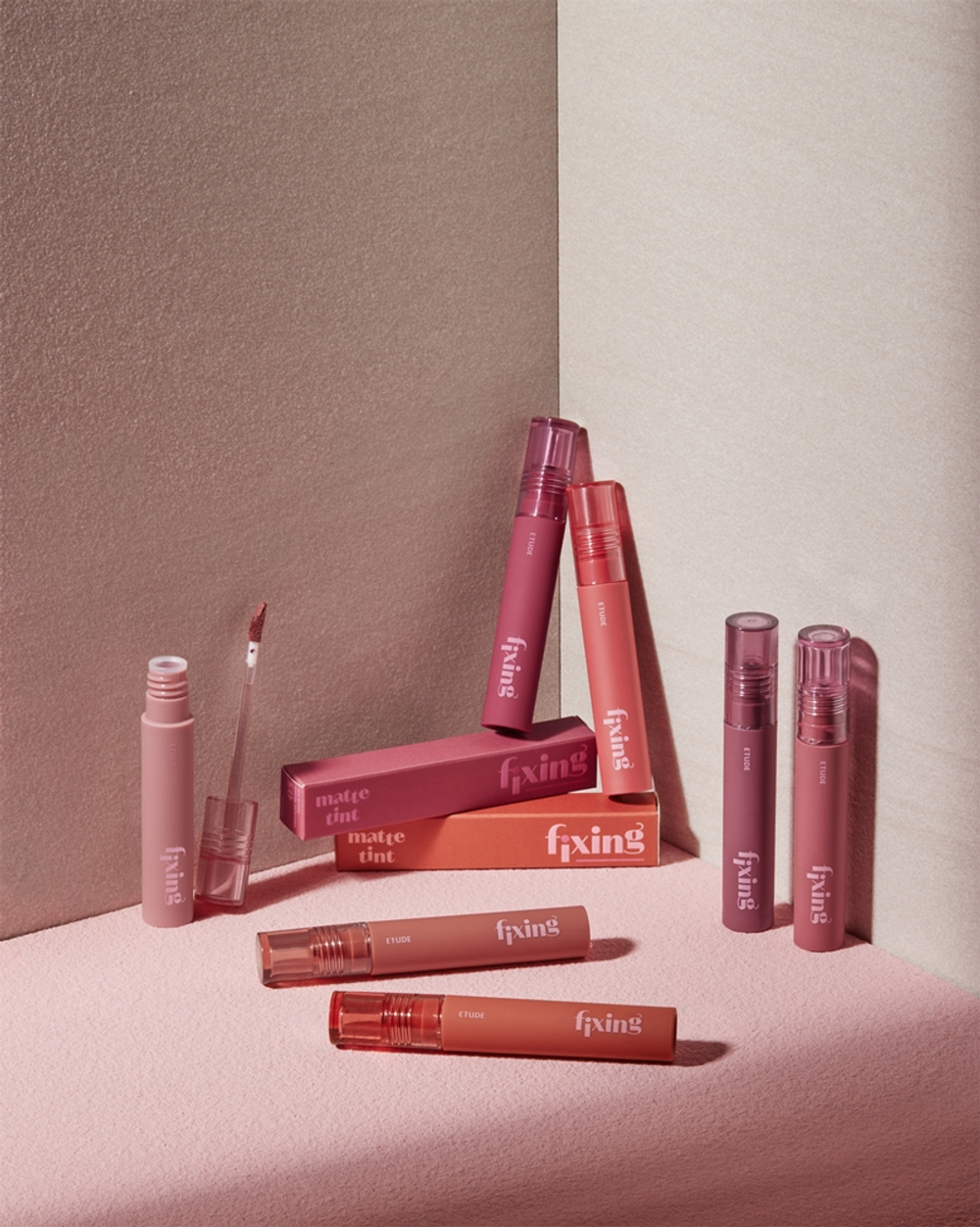 ETUDE Fixing Tint - стойкая помада с матовым эффектом оттенок #02 Vintage Red, 4 g