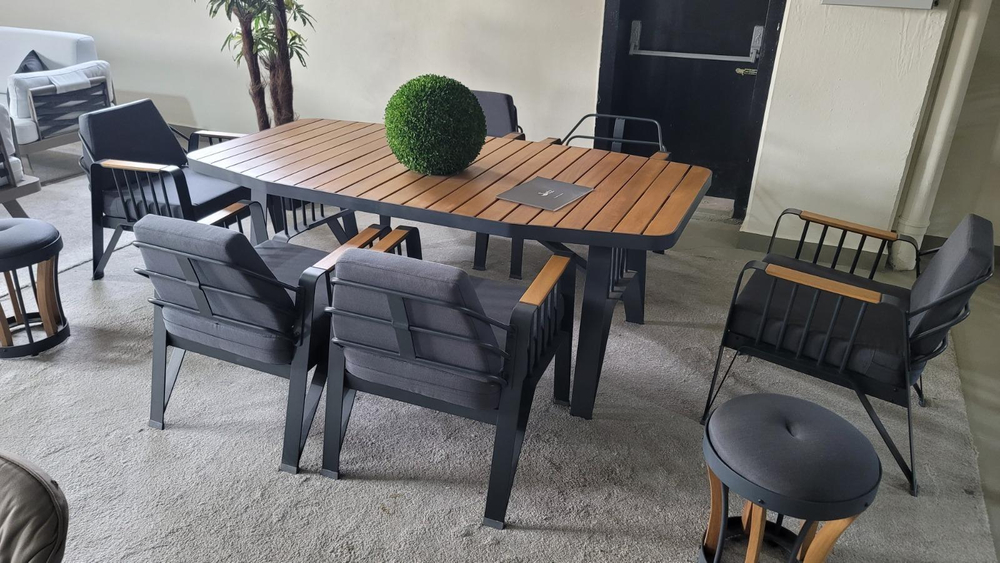 Столовая группа Ocean Dinning Set. Алюминий, ироко. Поставка 45 дней.