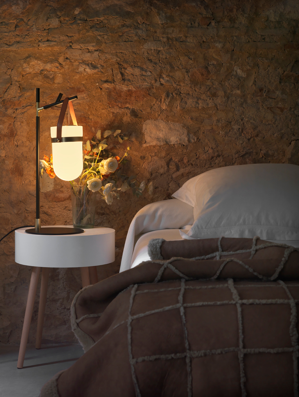 Almon by Aromas Del Campo