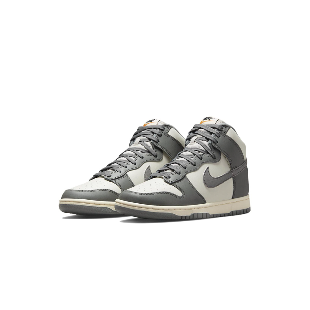 Nike Dunk High "Vintage Light Bone Grey"
