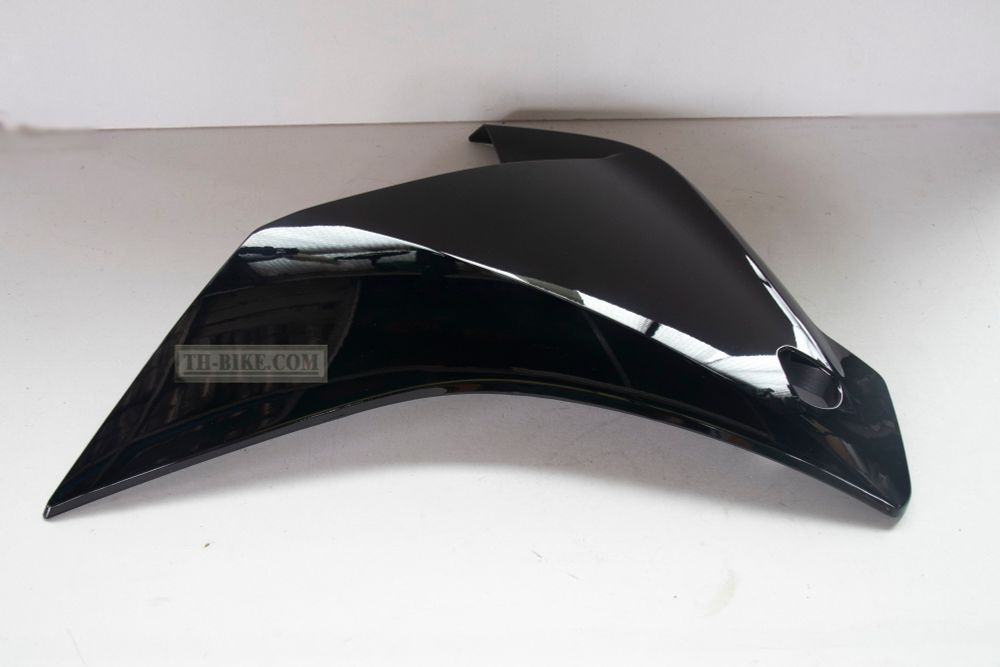 64330-KPP-T00ZN. COWL, R. MIDDLE, WOL Black NH-1 (NH1), Honda CBR125-150-250R/RA 2011-Up
