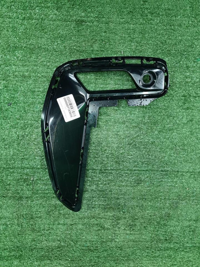 Накладка бампера RH BMW 3er G20 (22-нв) M-paket