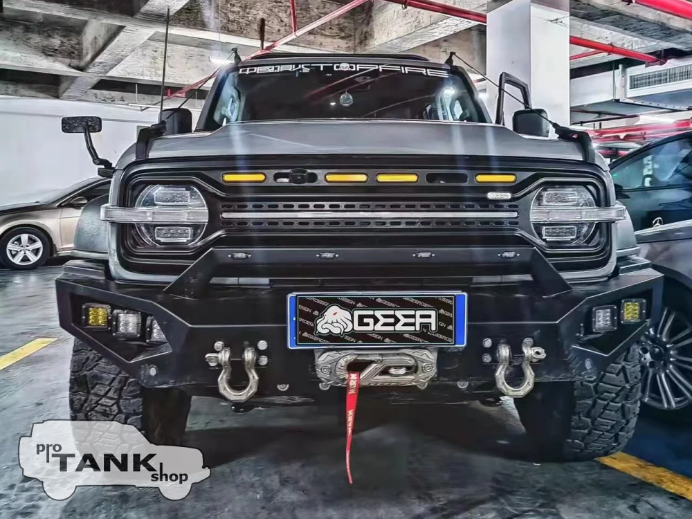 TANK 300 Решетка радиатора GEEA (желтые габариты)